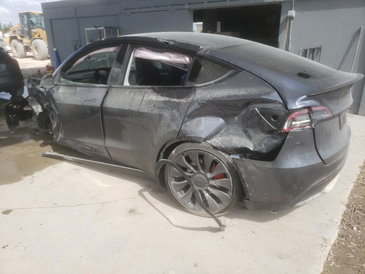 2023 TESLA MODEL Y
