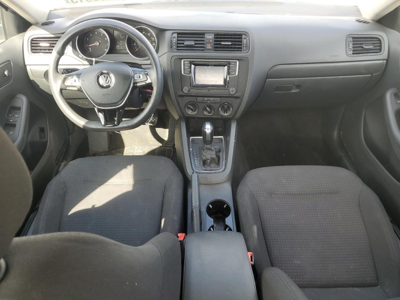 2016 VOLKSWAGEN JETTA