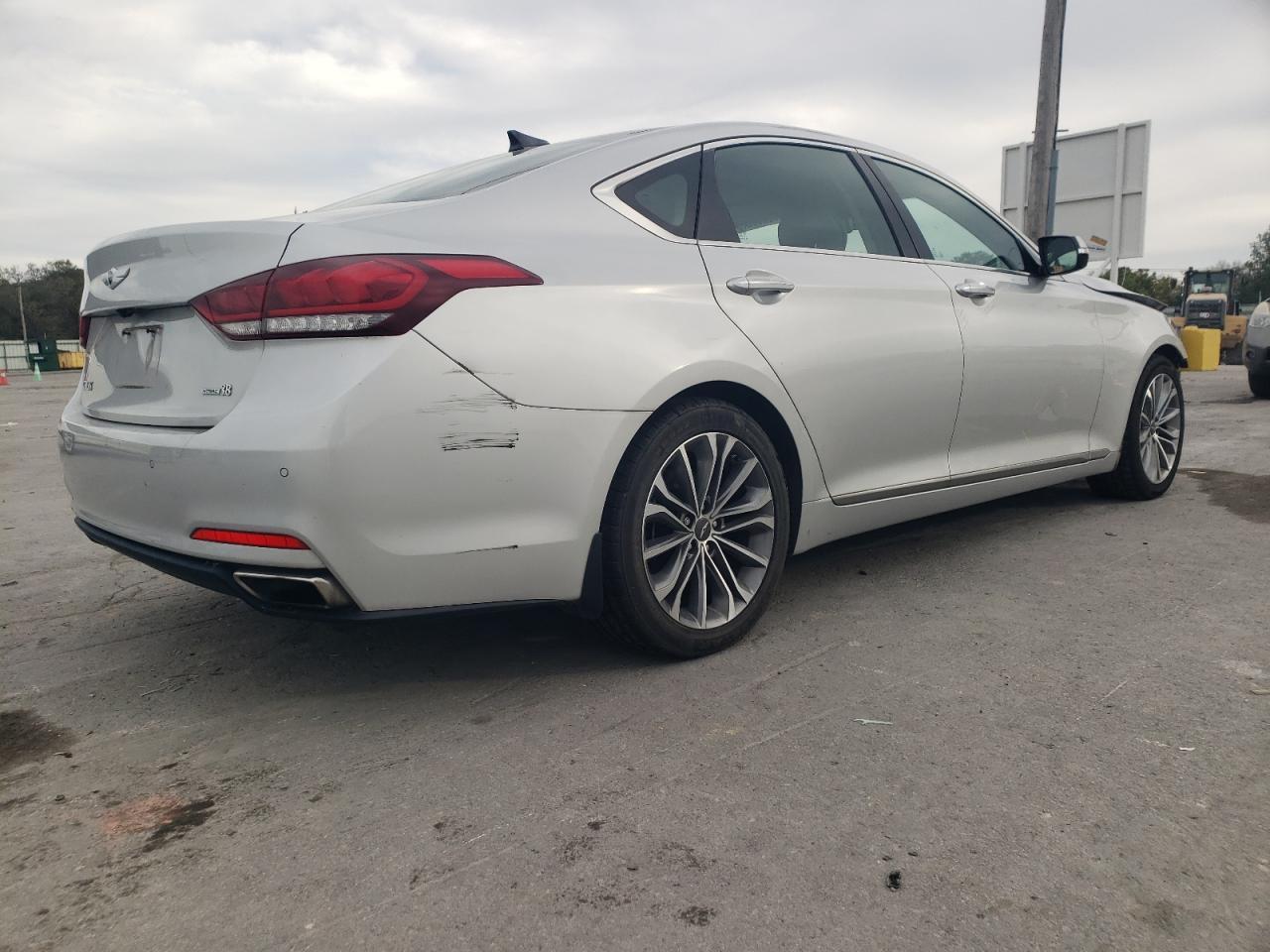 2015 HYUNDAI GENESIS