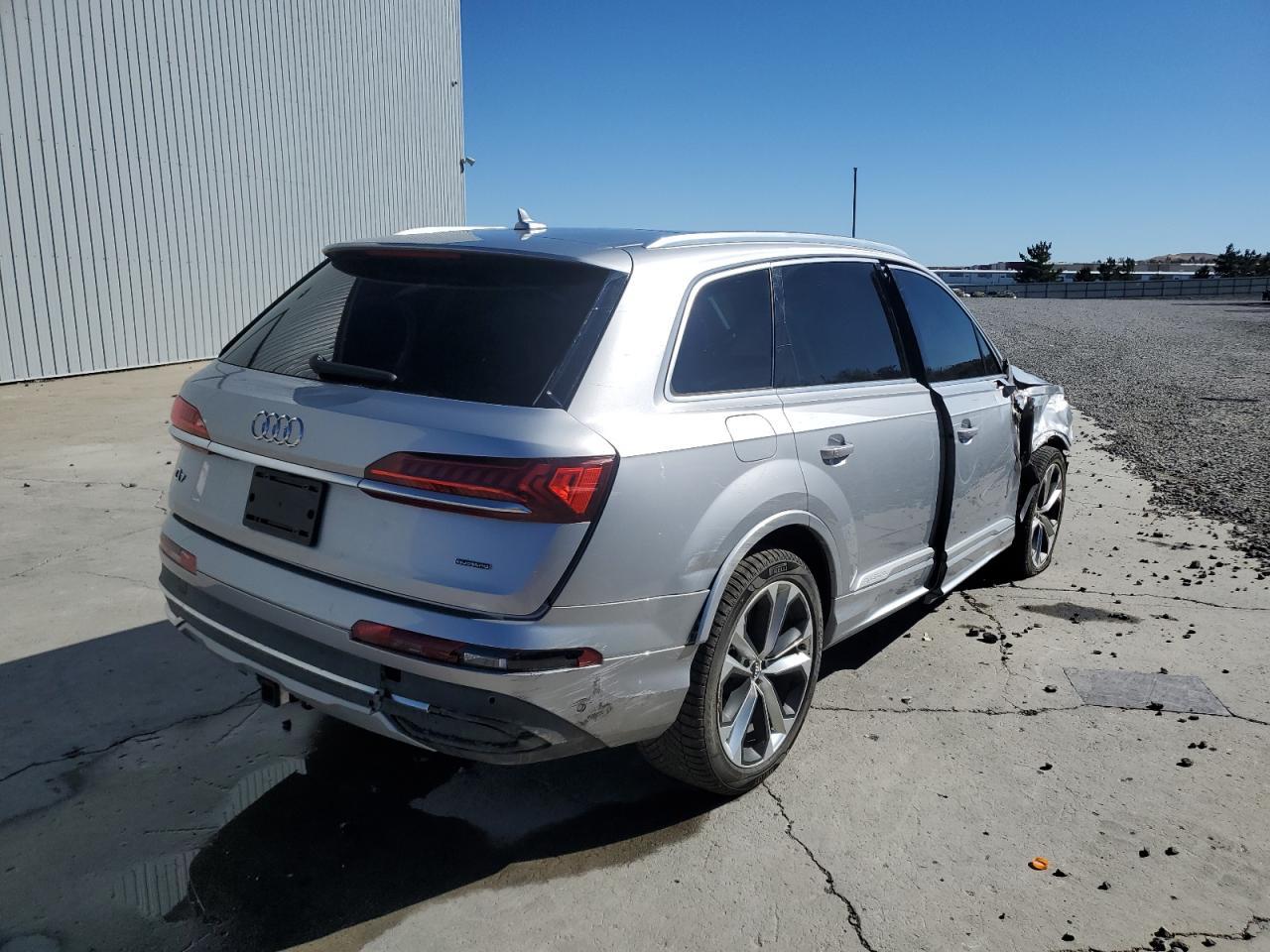 2020 AUDI Q7