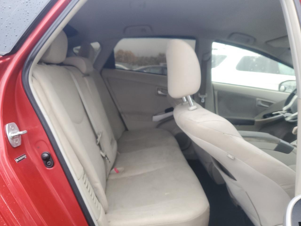 2012 TOYOTA PRIUS