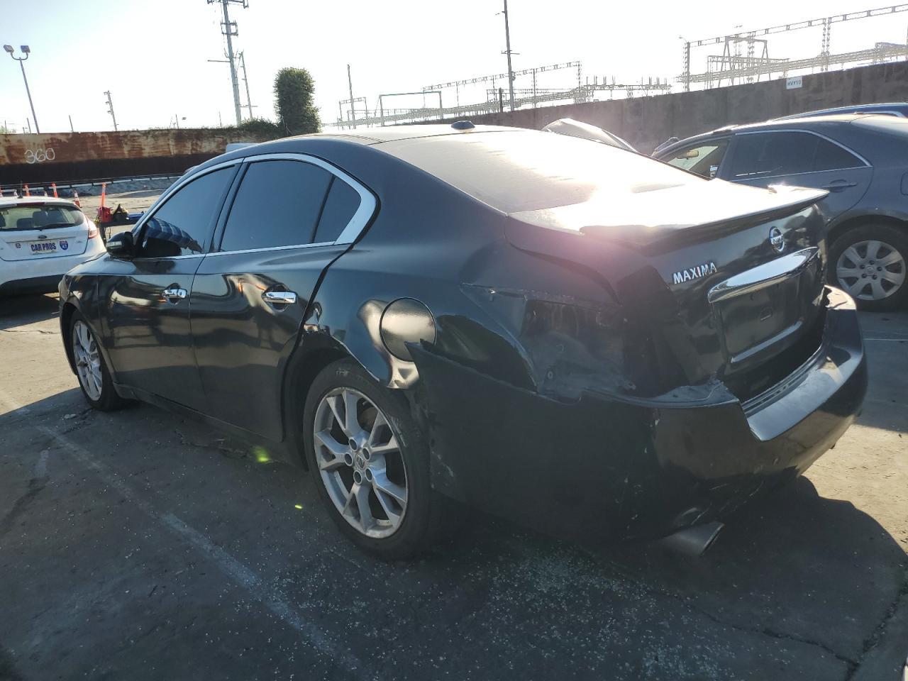 2014 NISSAN Maxima