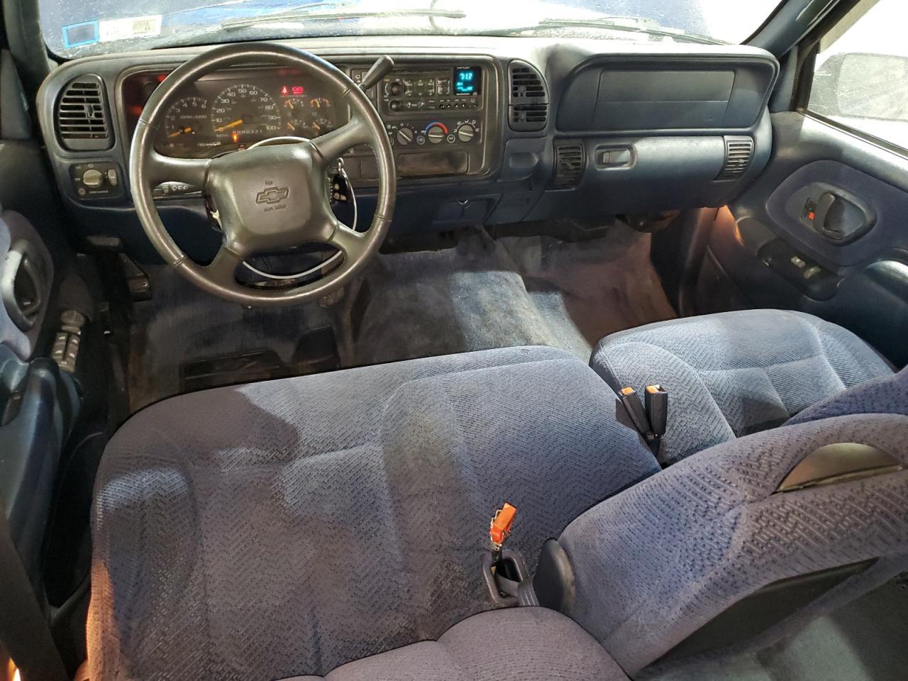 1998 CHEVROLET Suburban