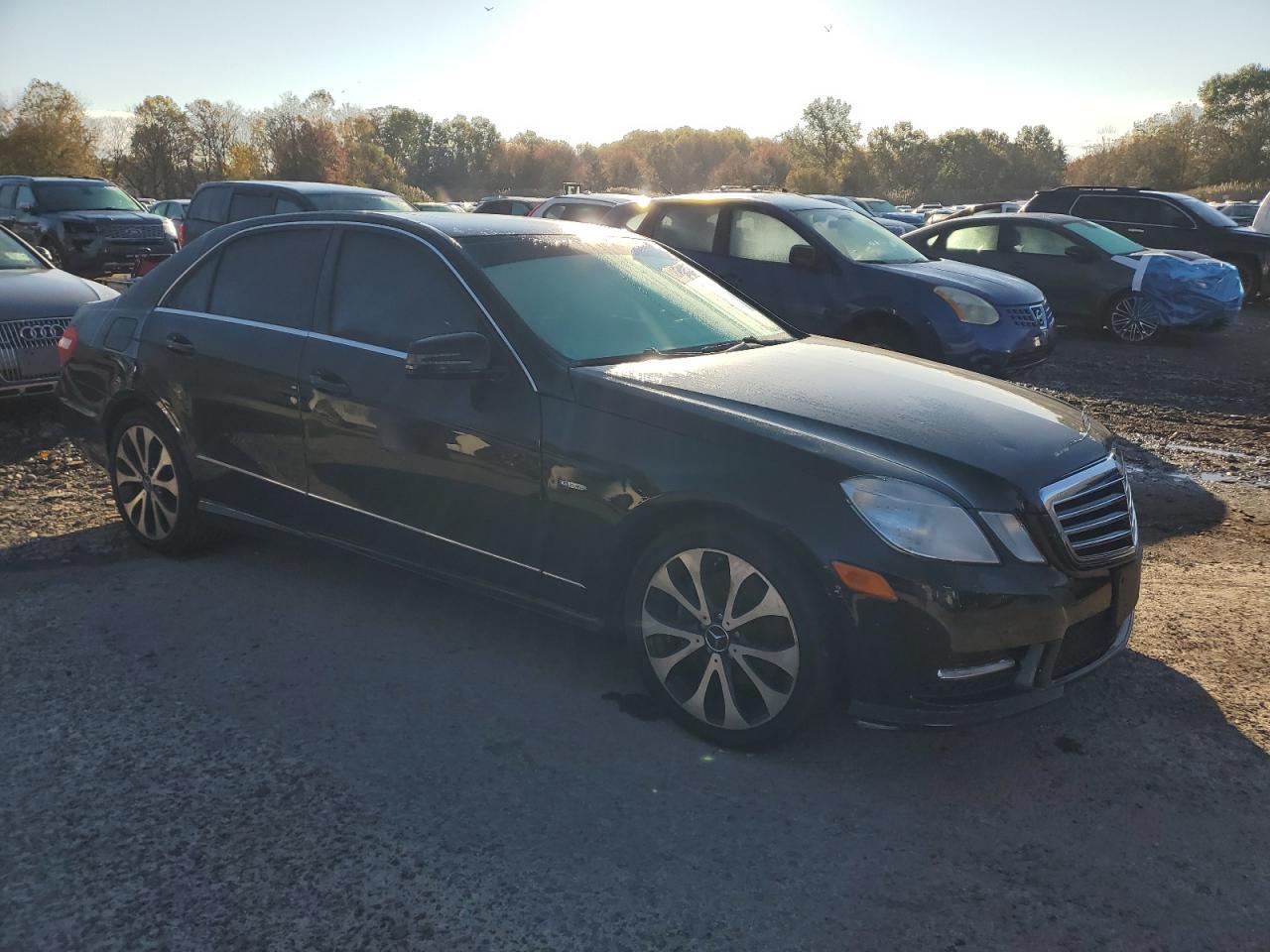 2012 MERCEDES-BENZ E-Class