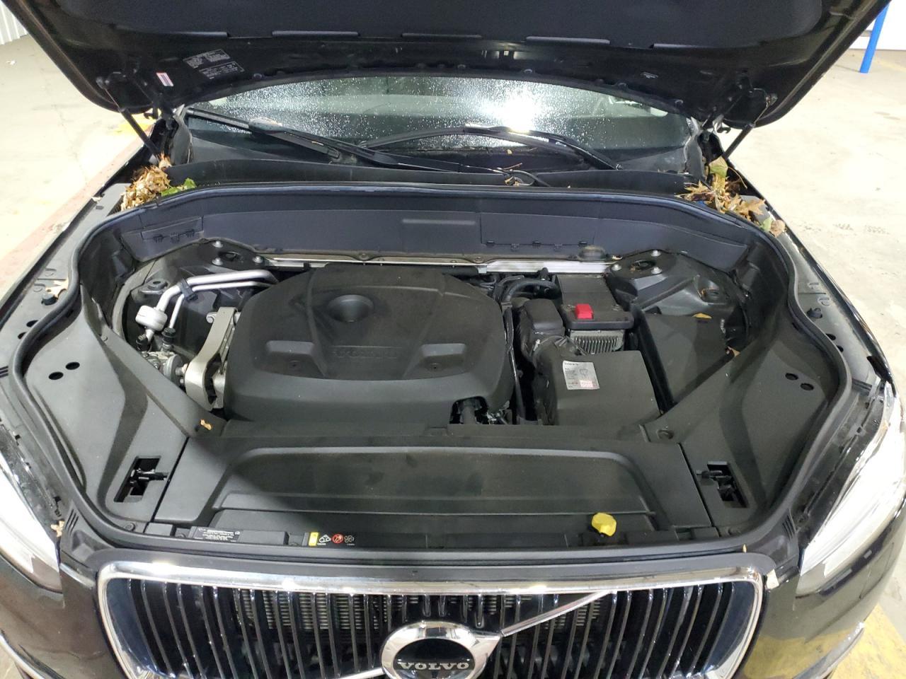 2016 VOLVO XC90
