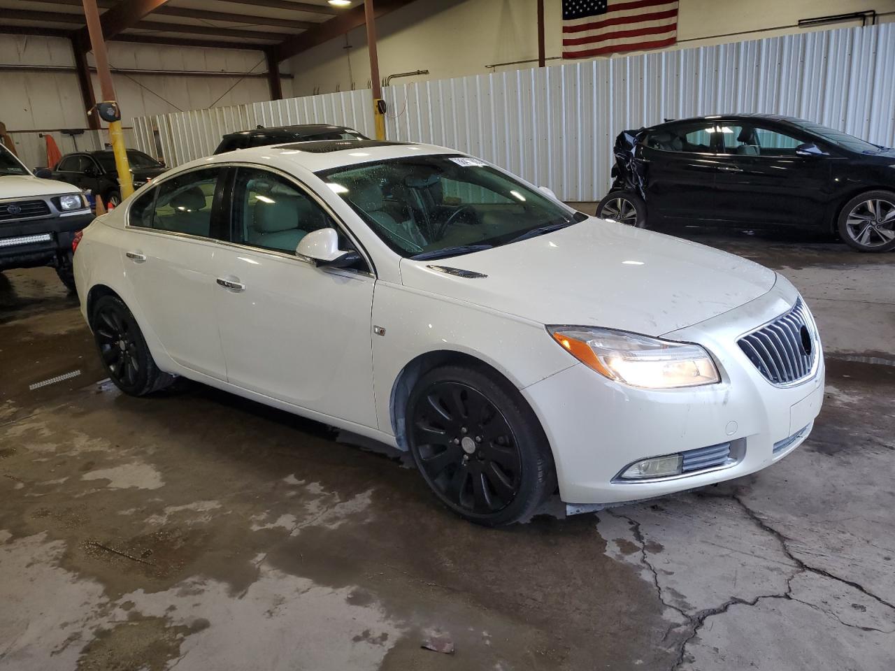 2013 BUICK Regal