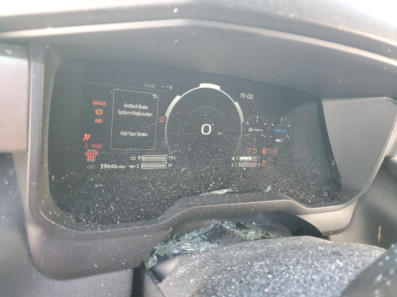 2024 TOYOTA Sequoia