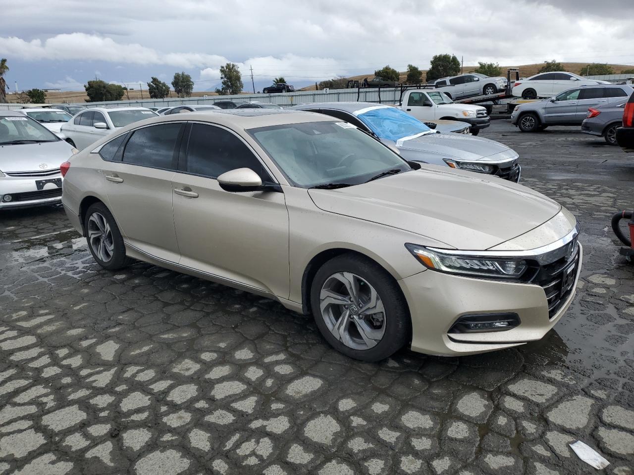 2018 HONDA ACCORD