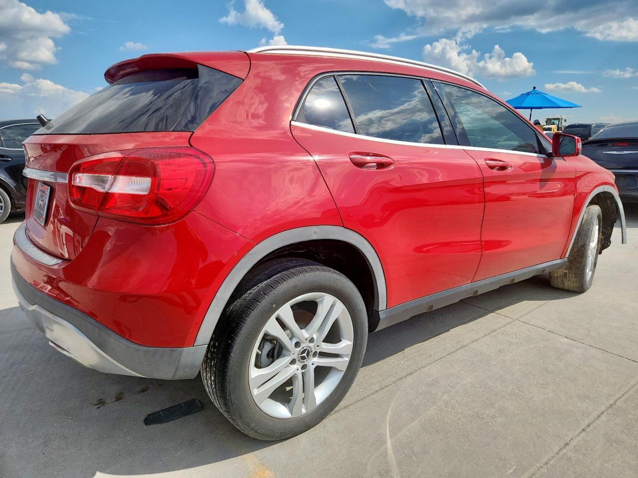 2019 MERCEDES-BENZ GLA-Class