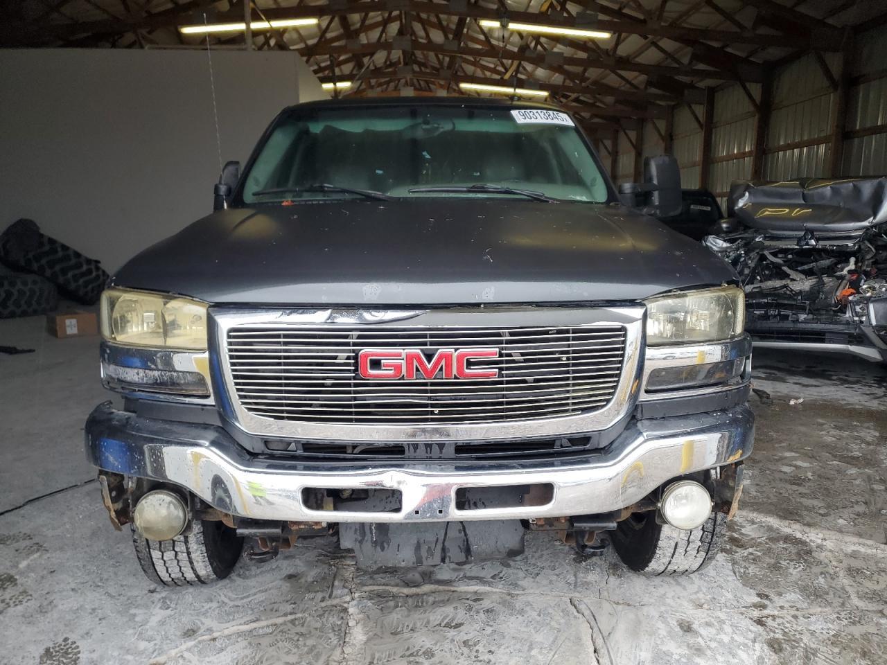 2003 GMC Sierra