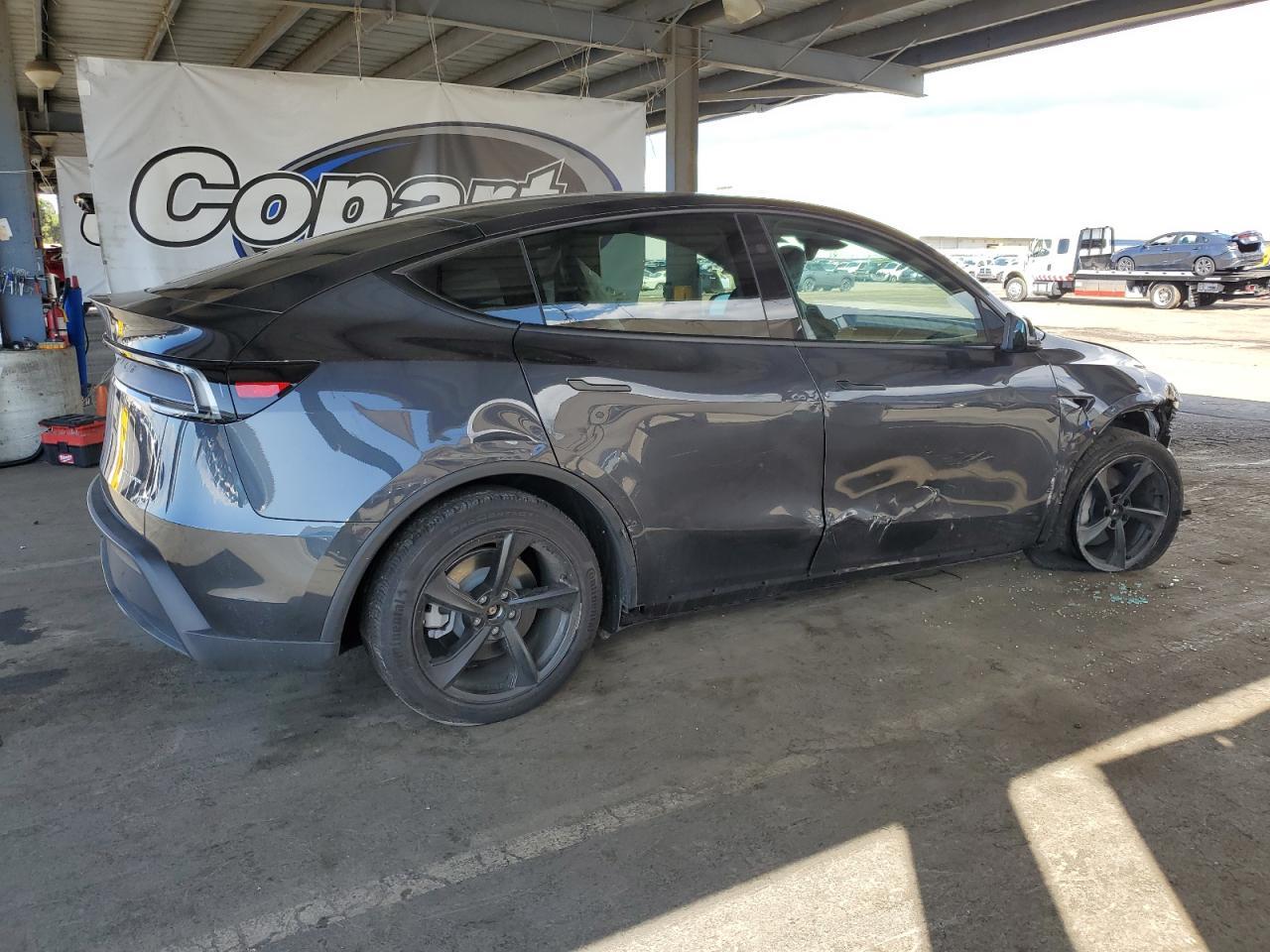 2026 TESLA MODEL Y