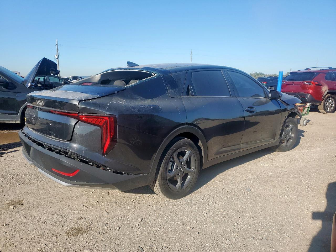 2025 KIA K4
