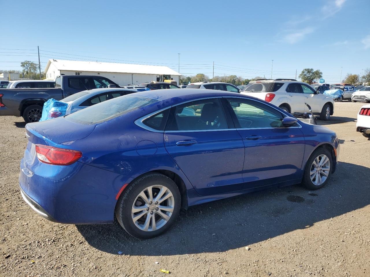 2015 CHRYSLER 200