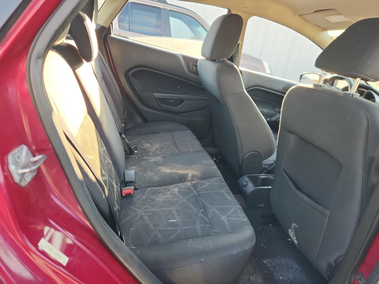 2011 FORD Fiesta