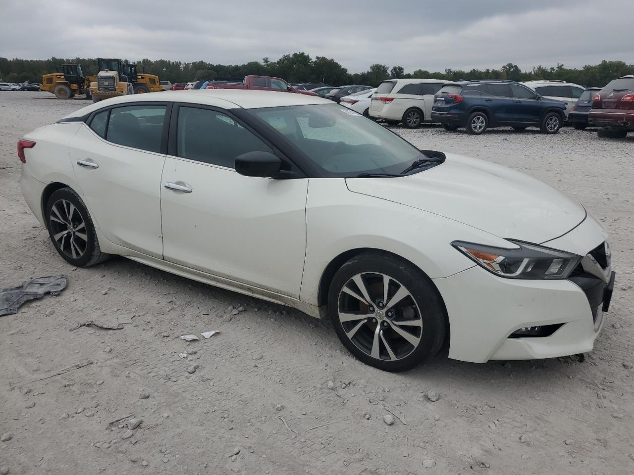 2017 NISSAN Maxima