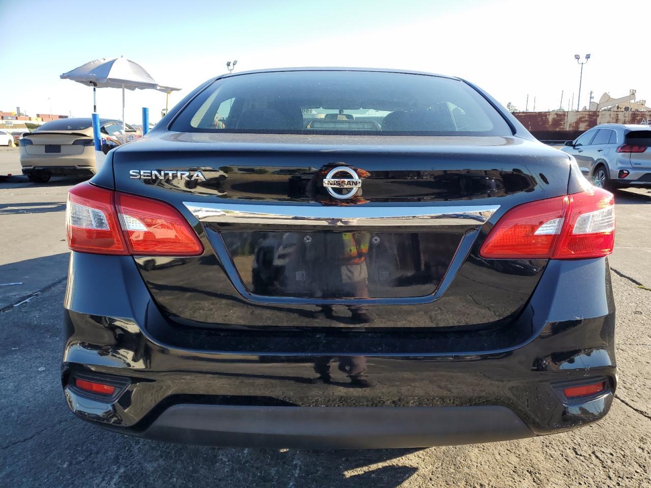 2016 NISSAN SENTRA