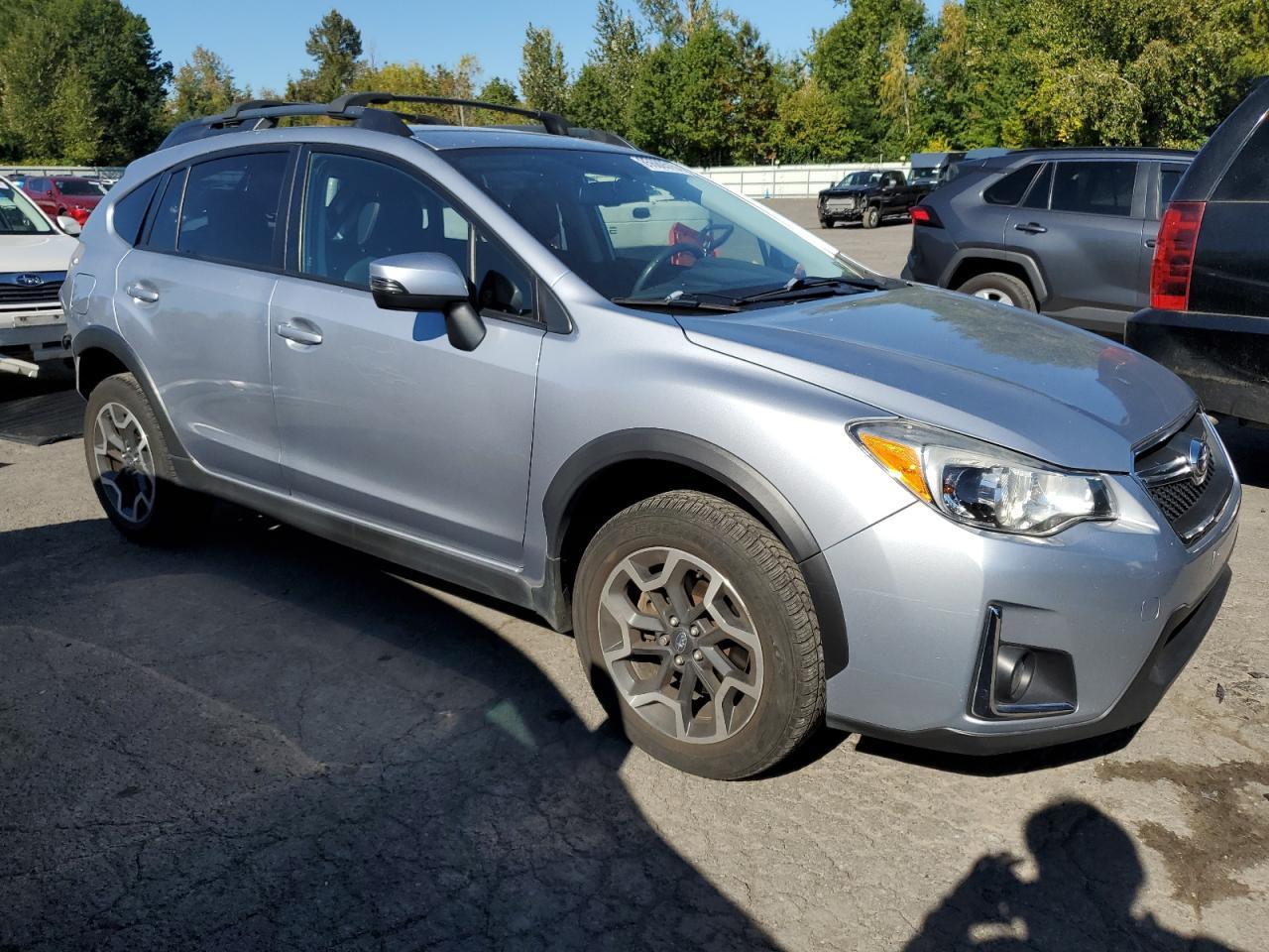 2016 SUBARU Crosstrek