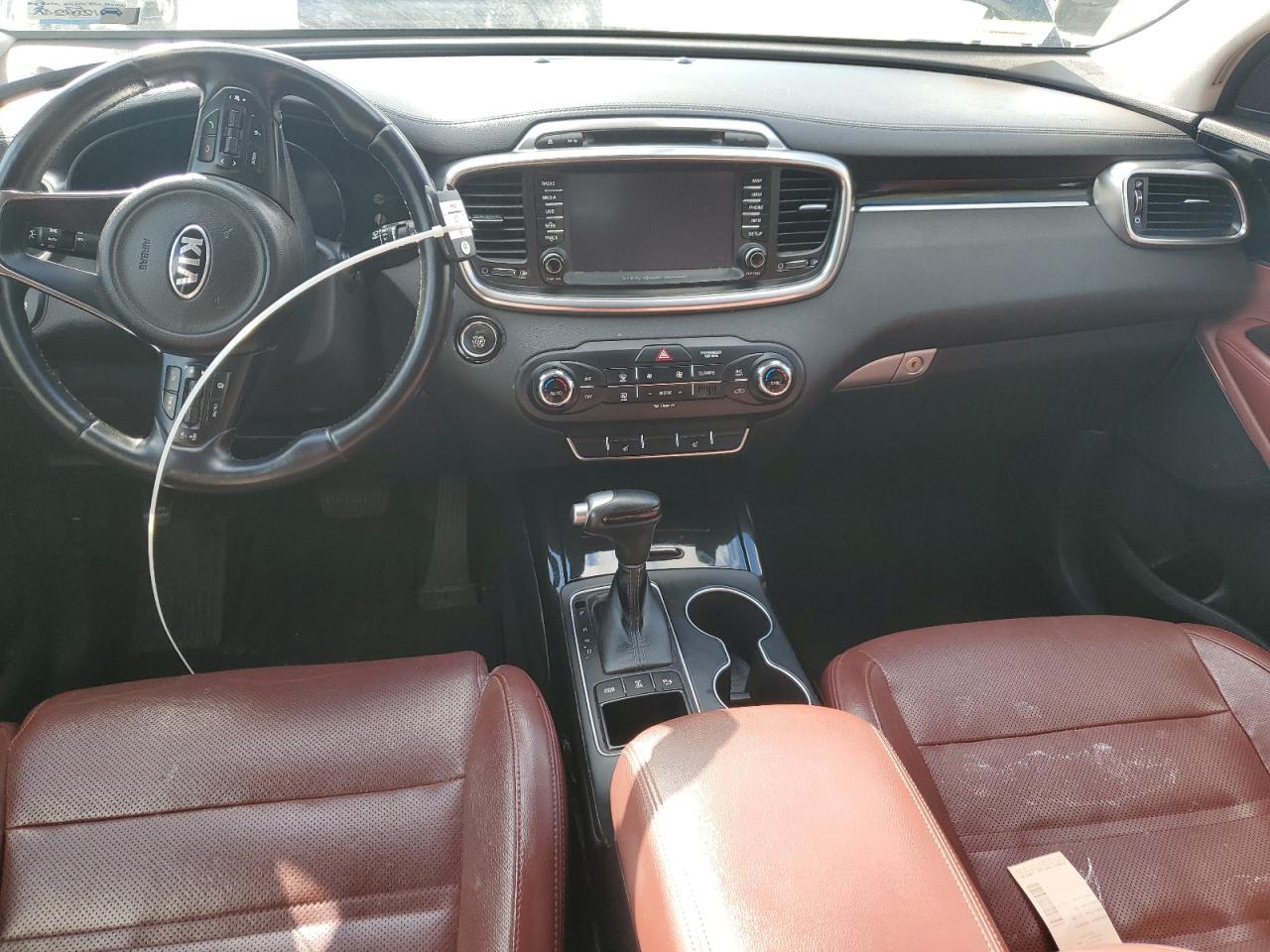 2017 KIA SORENTO