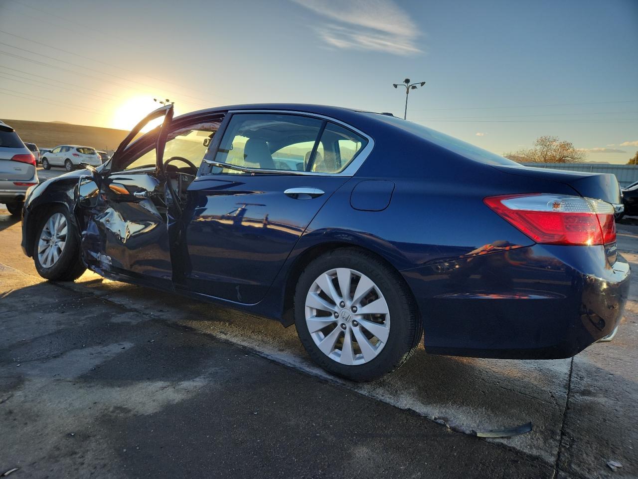 2015 HONDA ACCORD