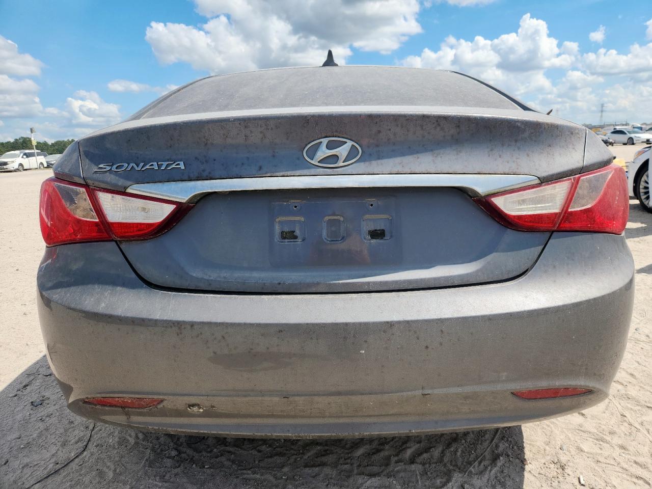 2011 HYUNDAI SONATA