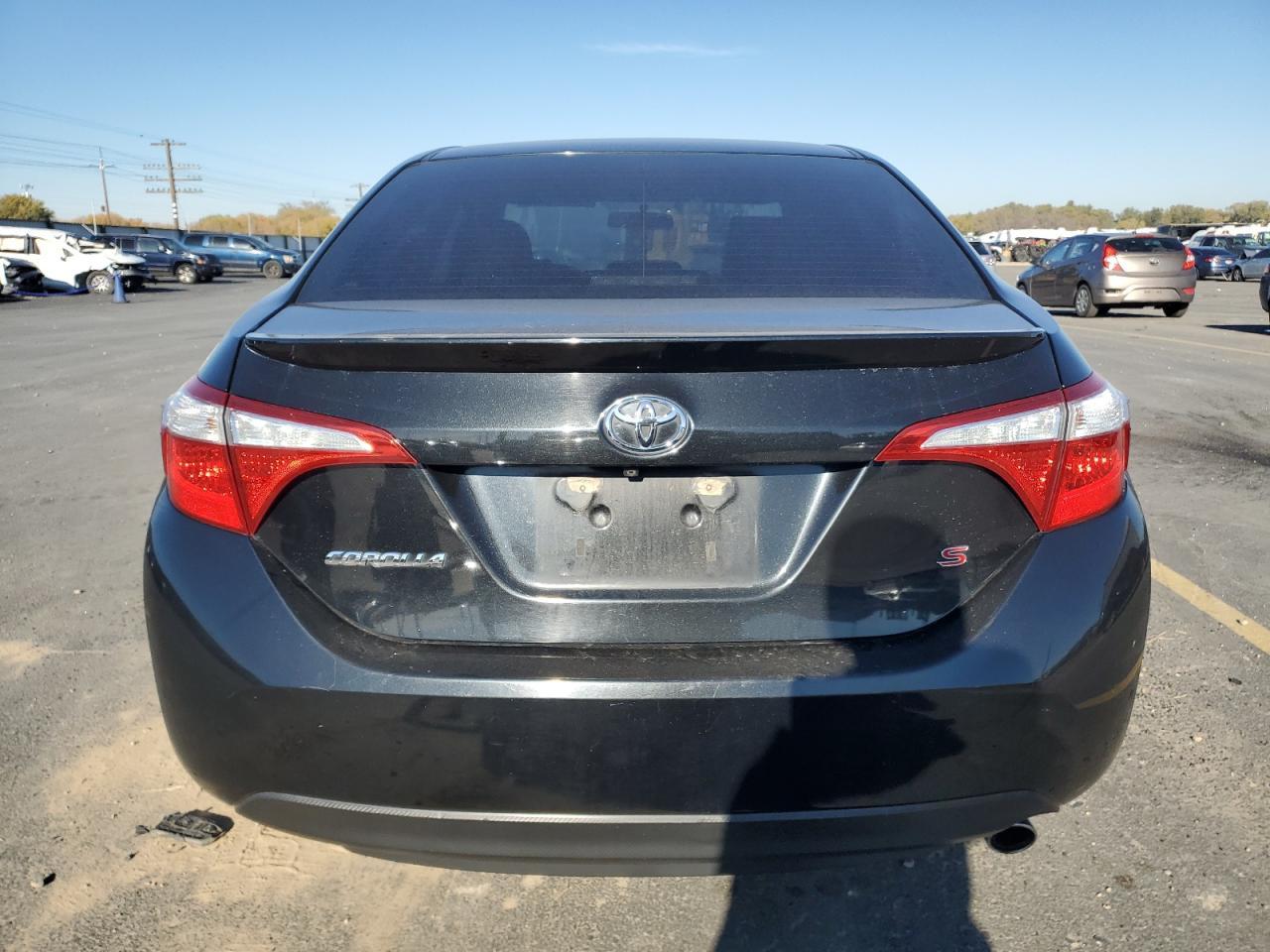 2015 TOYOTA COROLLA