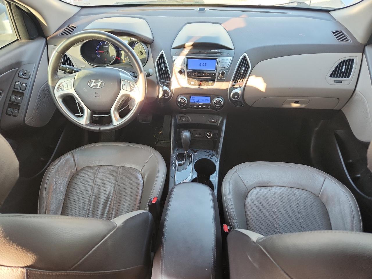 2012 HYUNDAI TUCSON