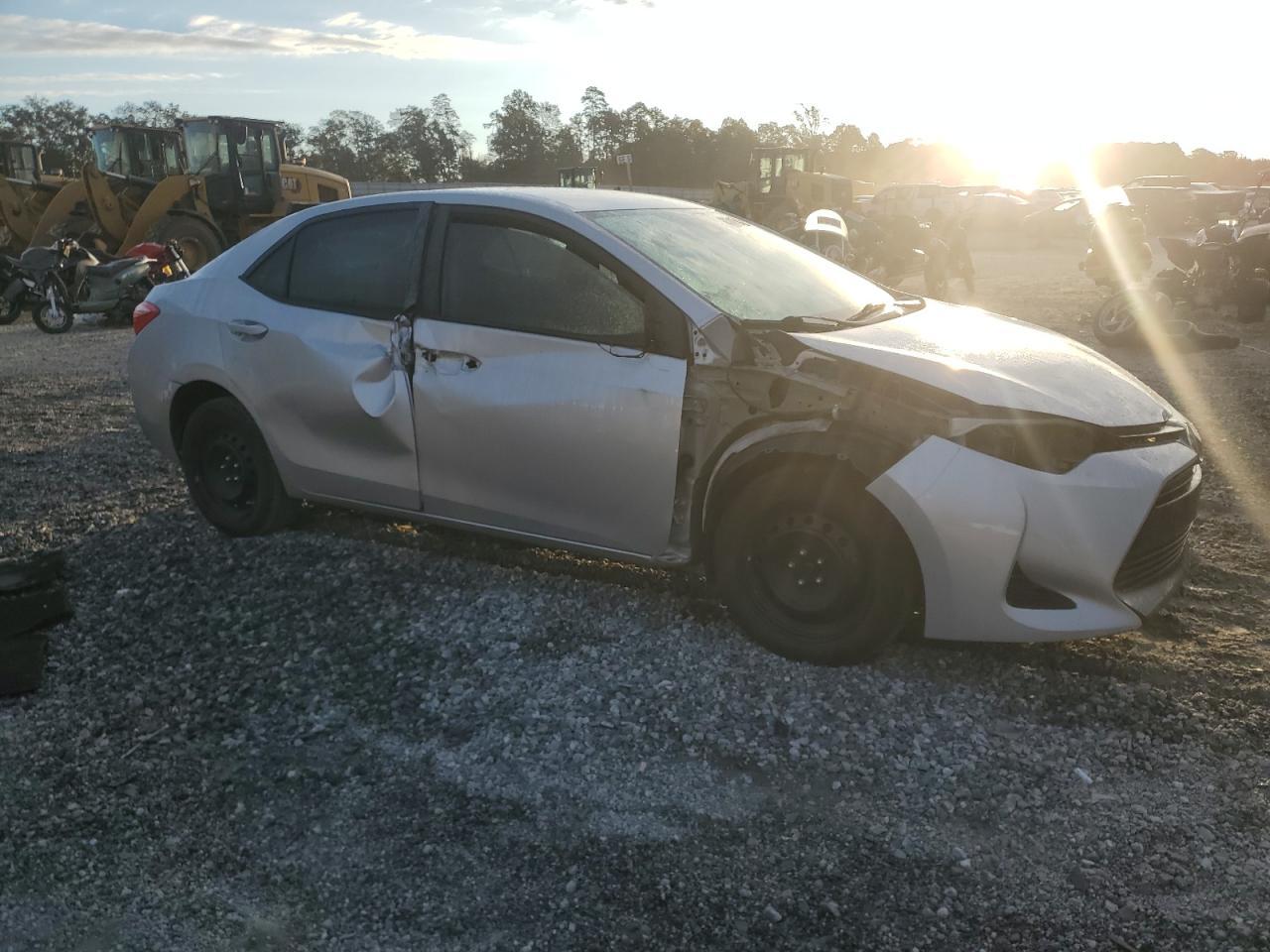 2018 TOYOTA COROLLA