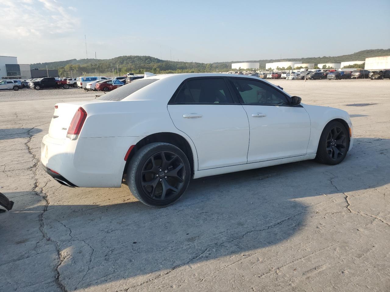 2021 CHRYSLER 300
