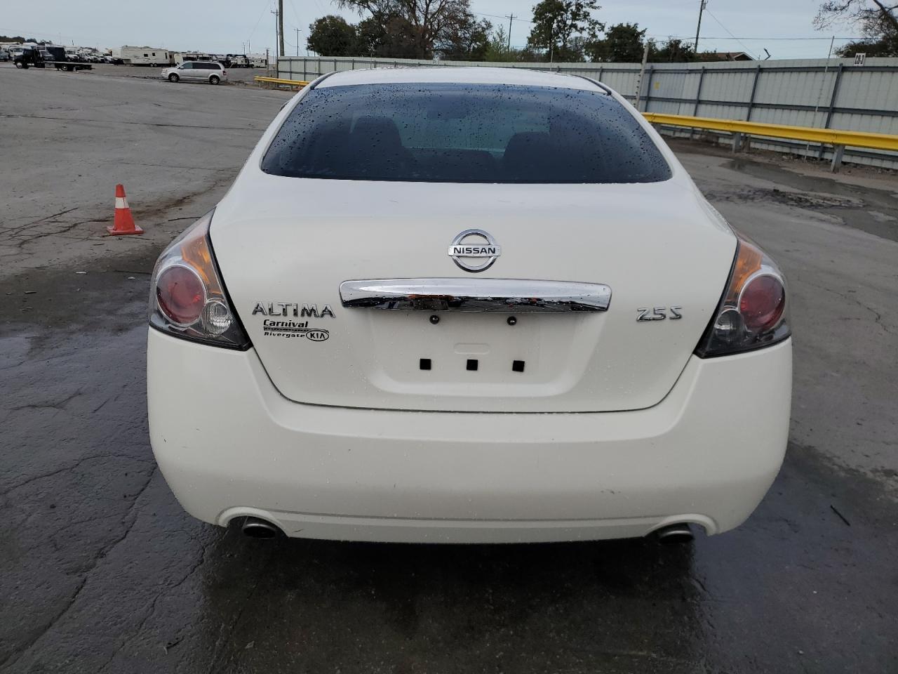 2011 NISSAN ALTIMA