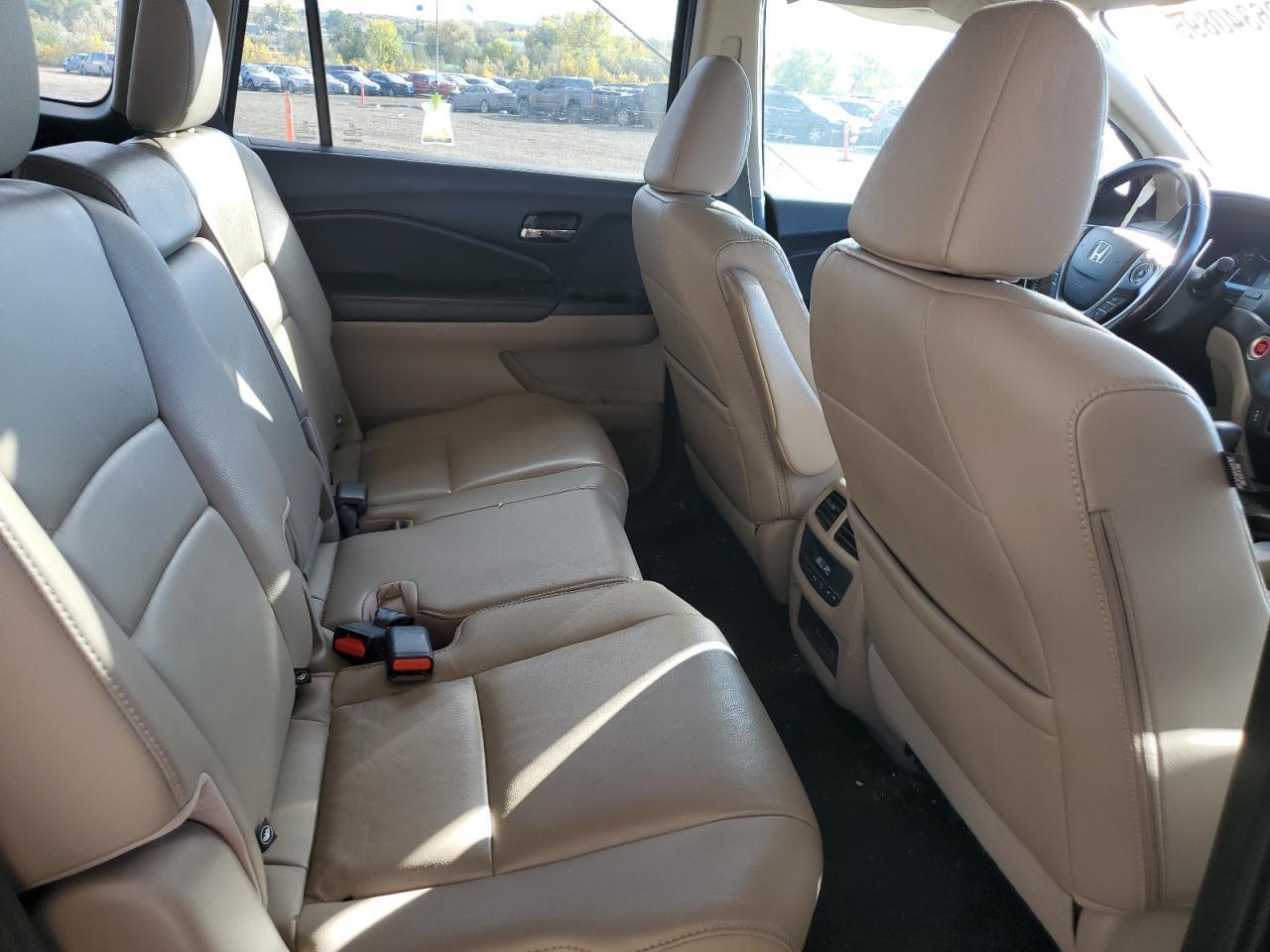 2016 HONDA PILOT