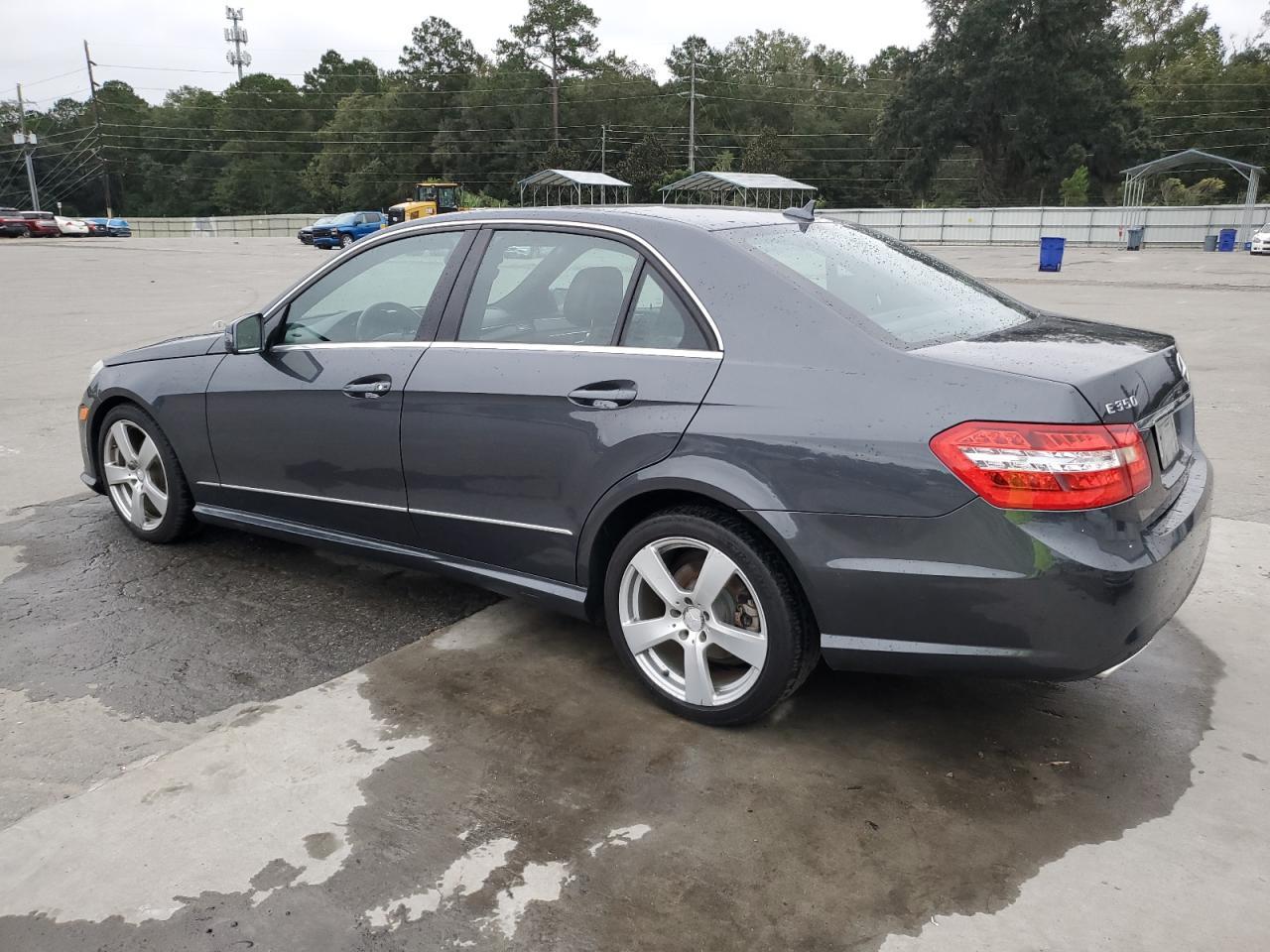 2010 MERCEDES-BENZ E-Class