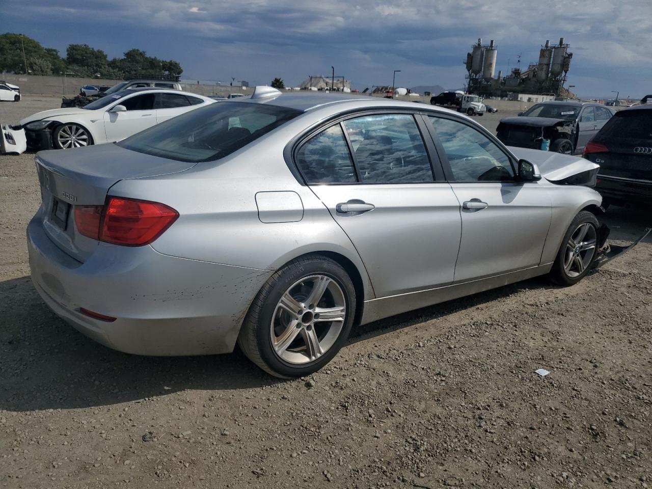 2013 BMW 3 SERIES