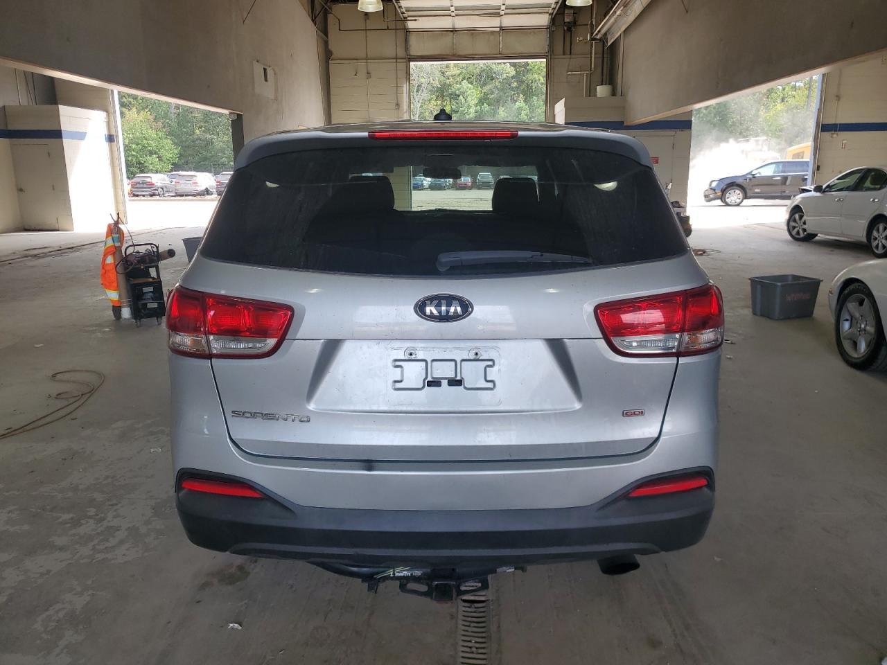 2016 KIA SORENTO