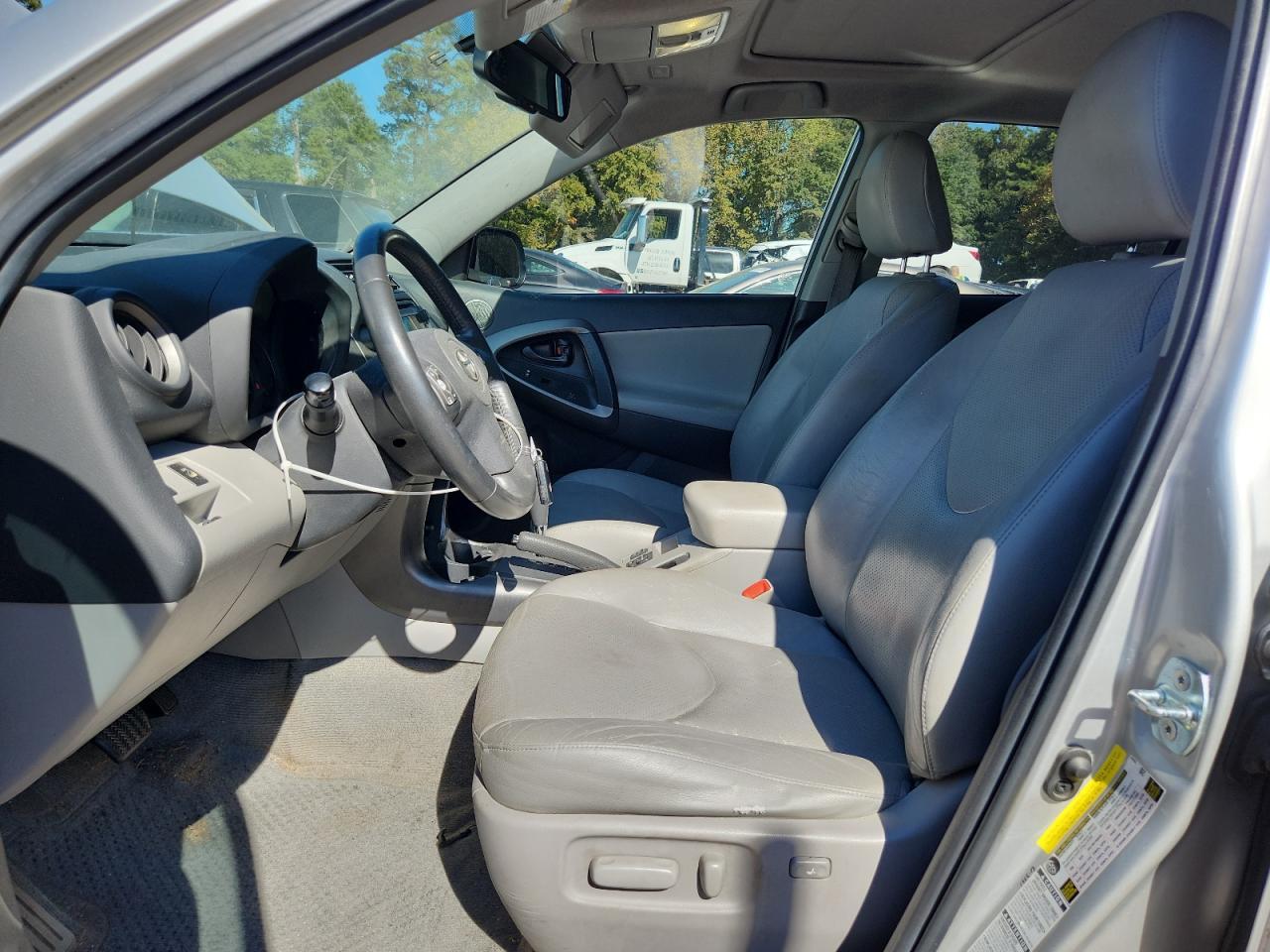 2012 TOYOTA RAV4