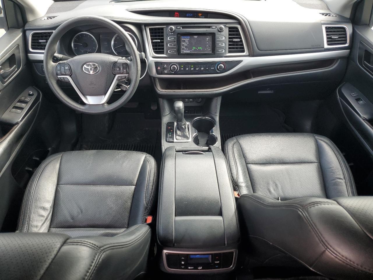 2019 BENTLEY