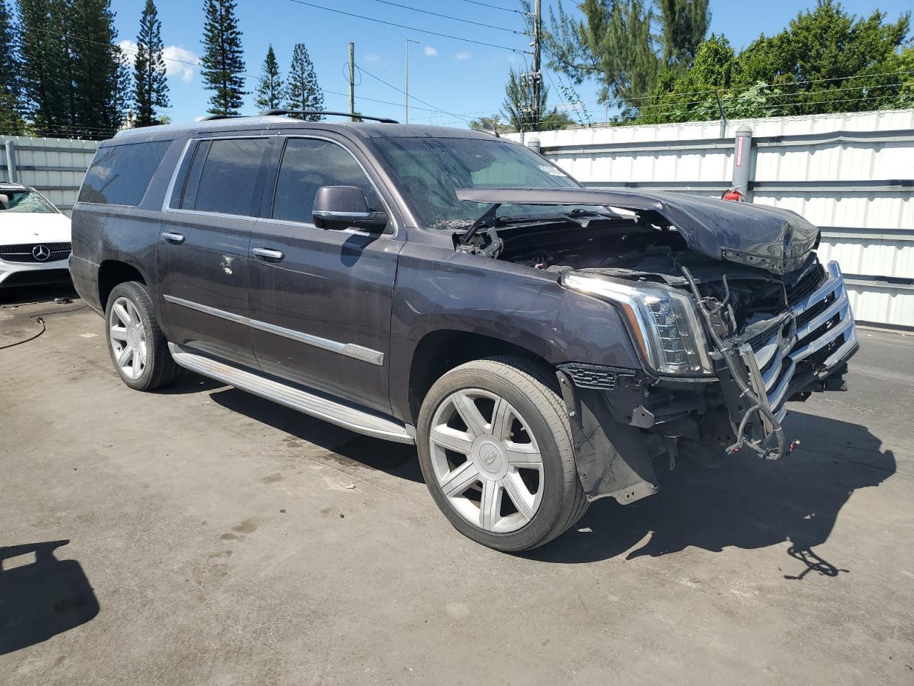2016 CADILLAC ESCALADE
