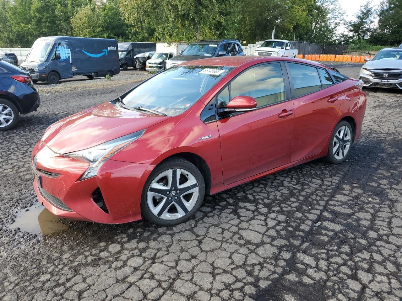 2016 TOYOTA PRIUS