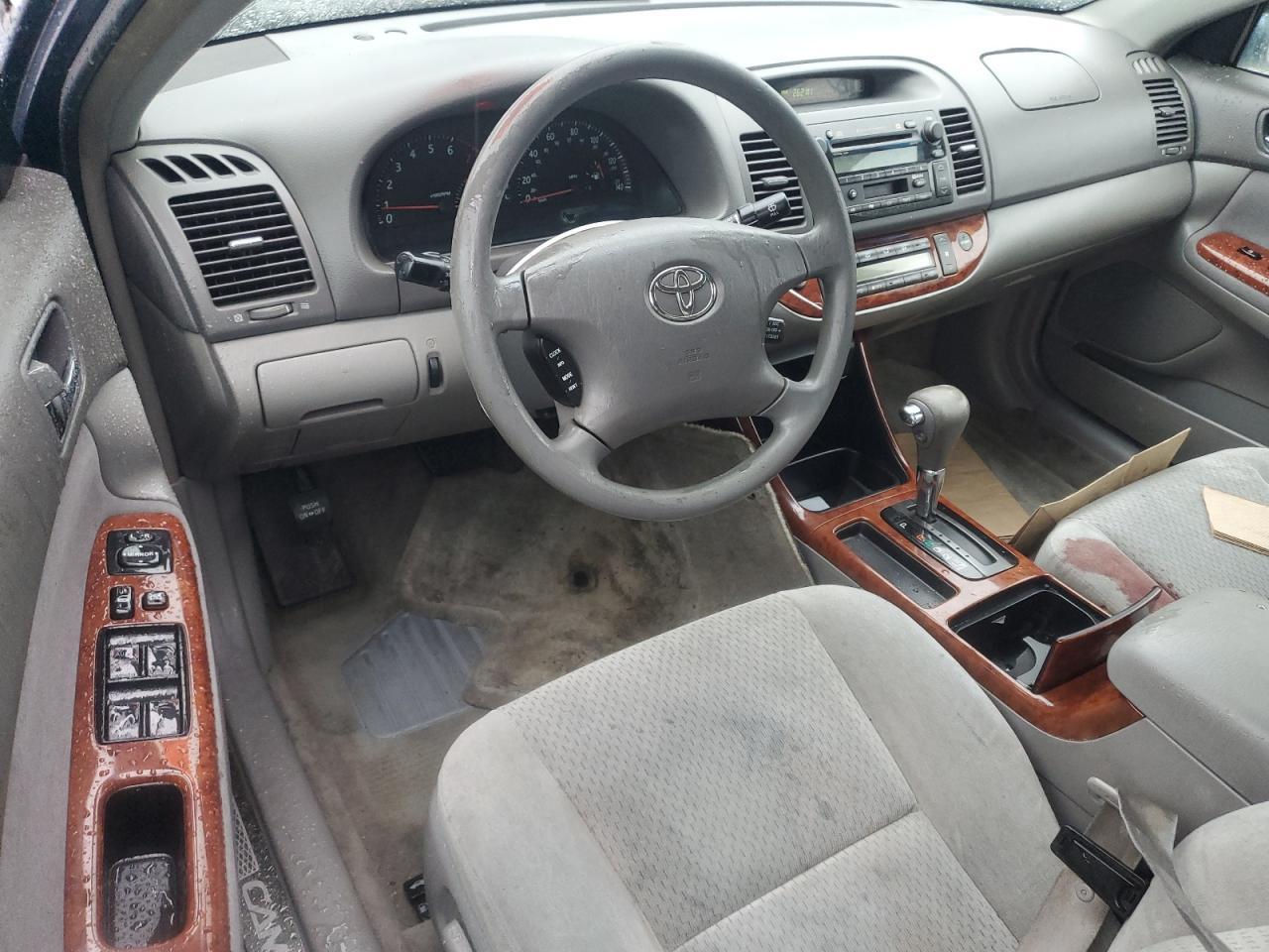 2004 TOYOTA CAMRY