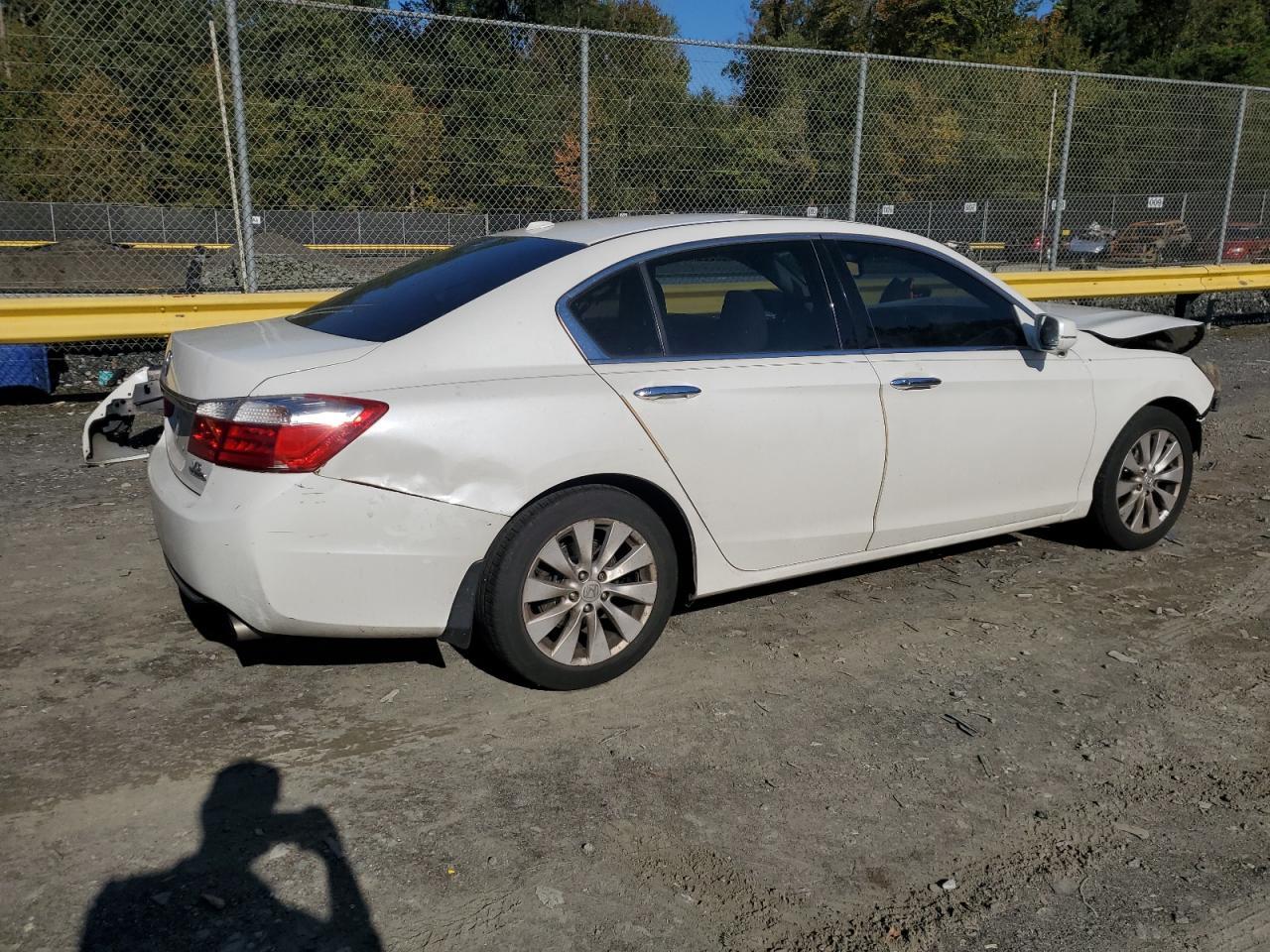 2015 HONDA ACCORD