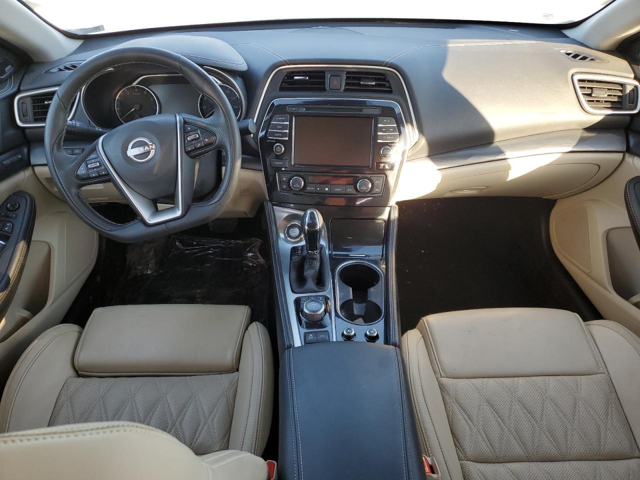 2023 NISSAN Maxima