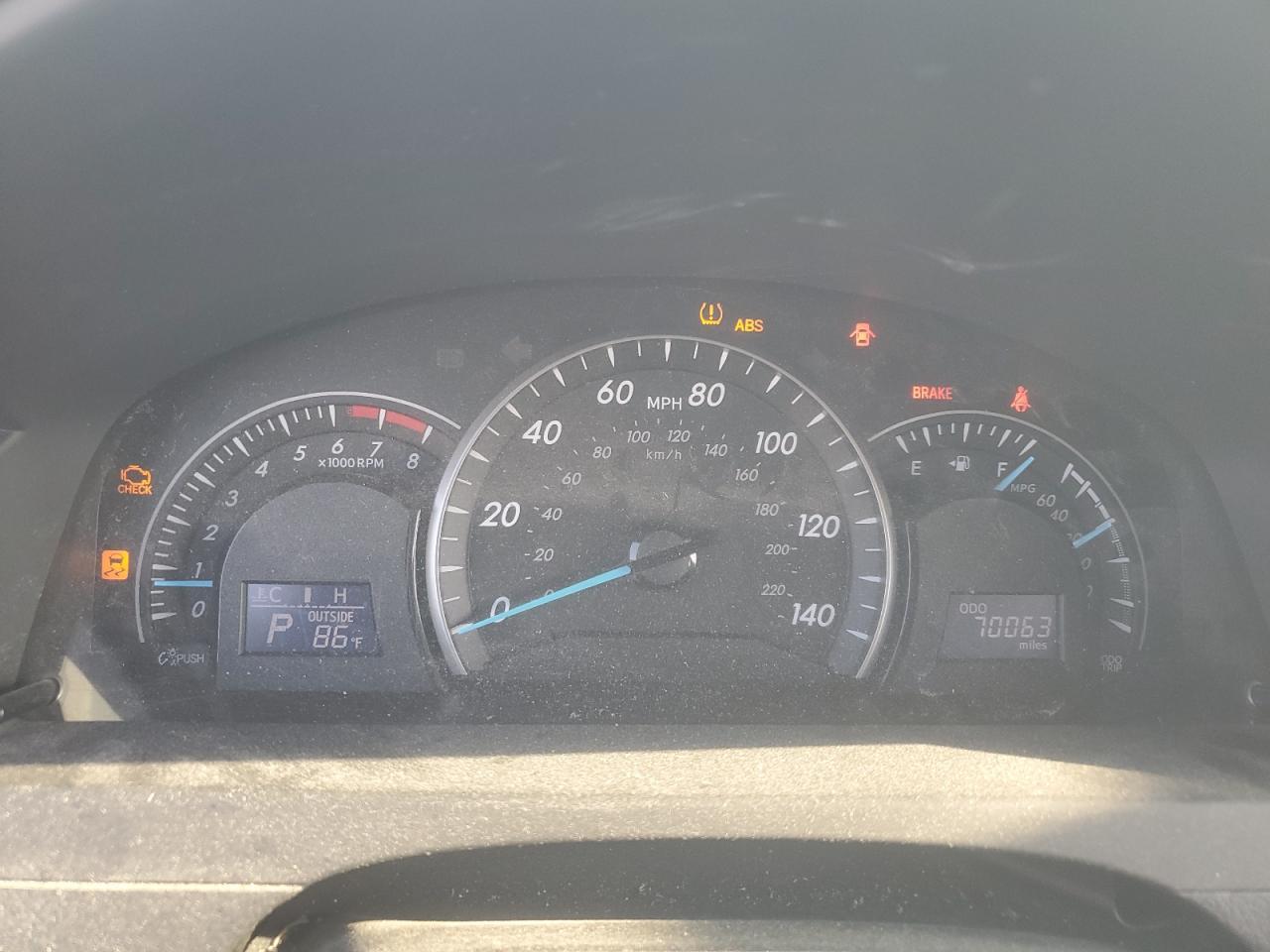 2013 TOYOTA CAMRY