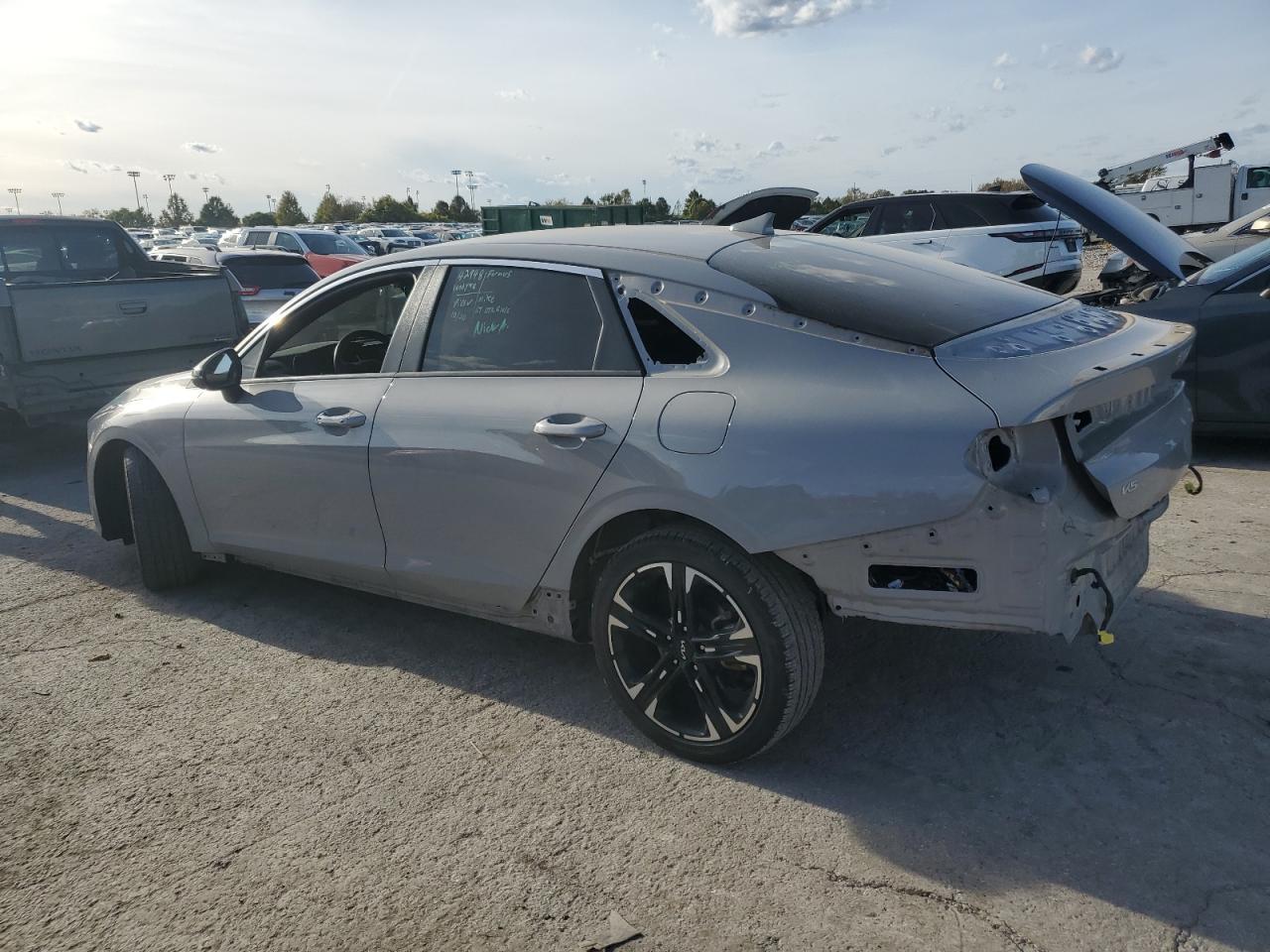 2023 KIA K5