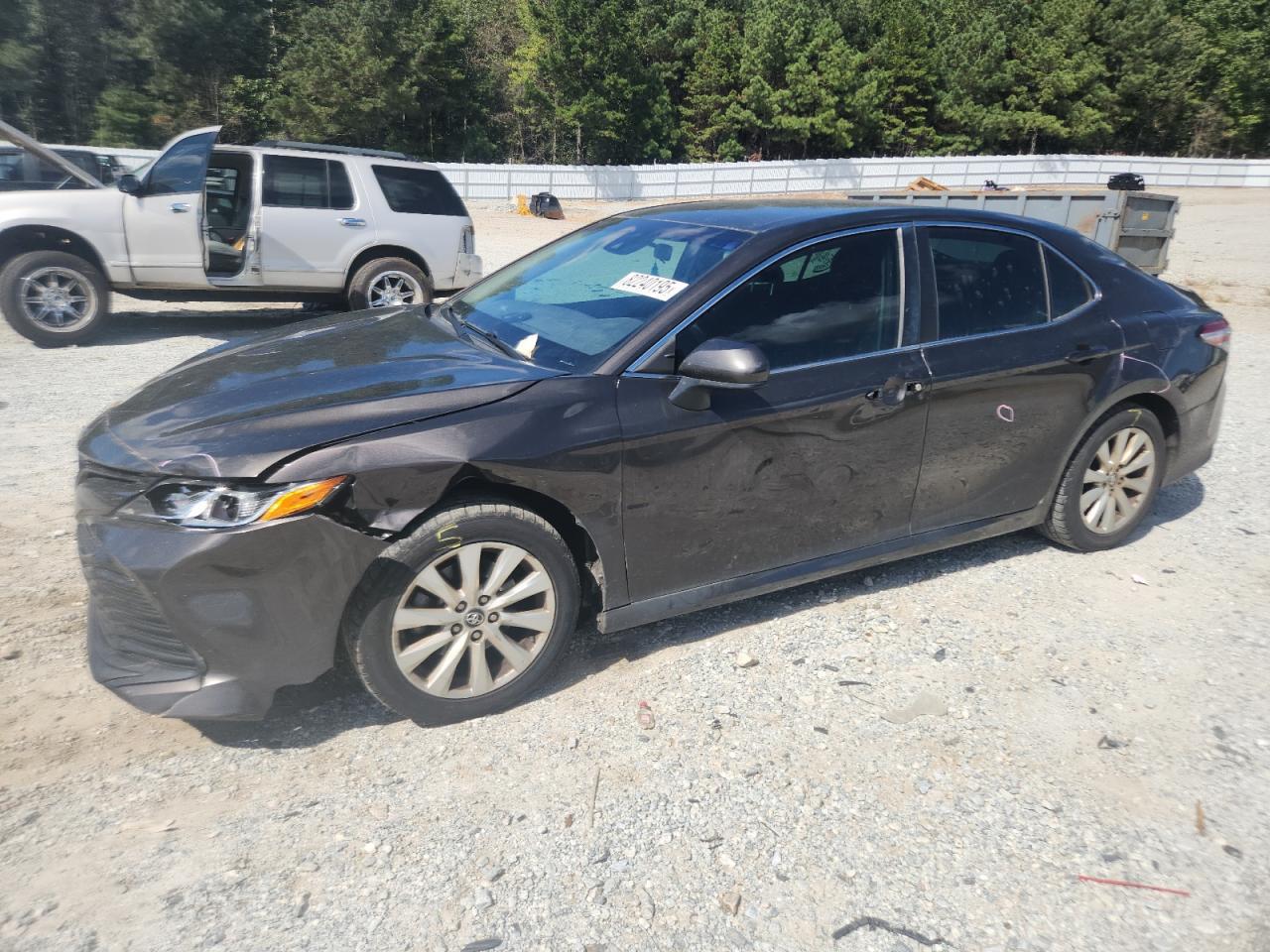 2018 TOYOTA CAMRY