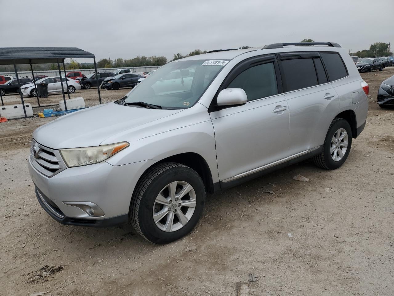 2011 TOYOTA HIGHLANDER