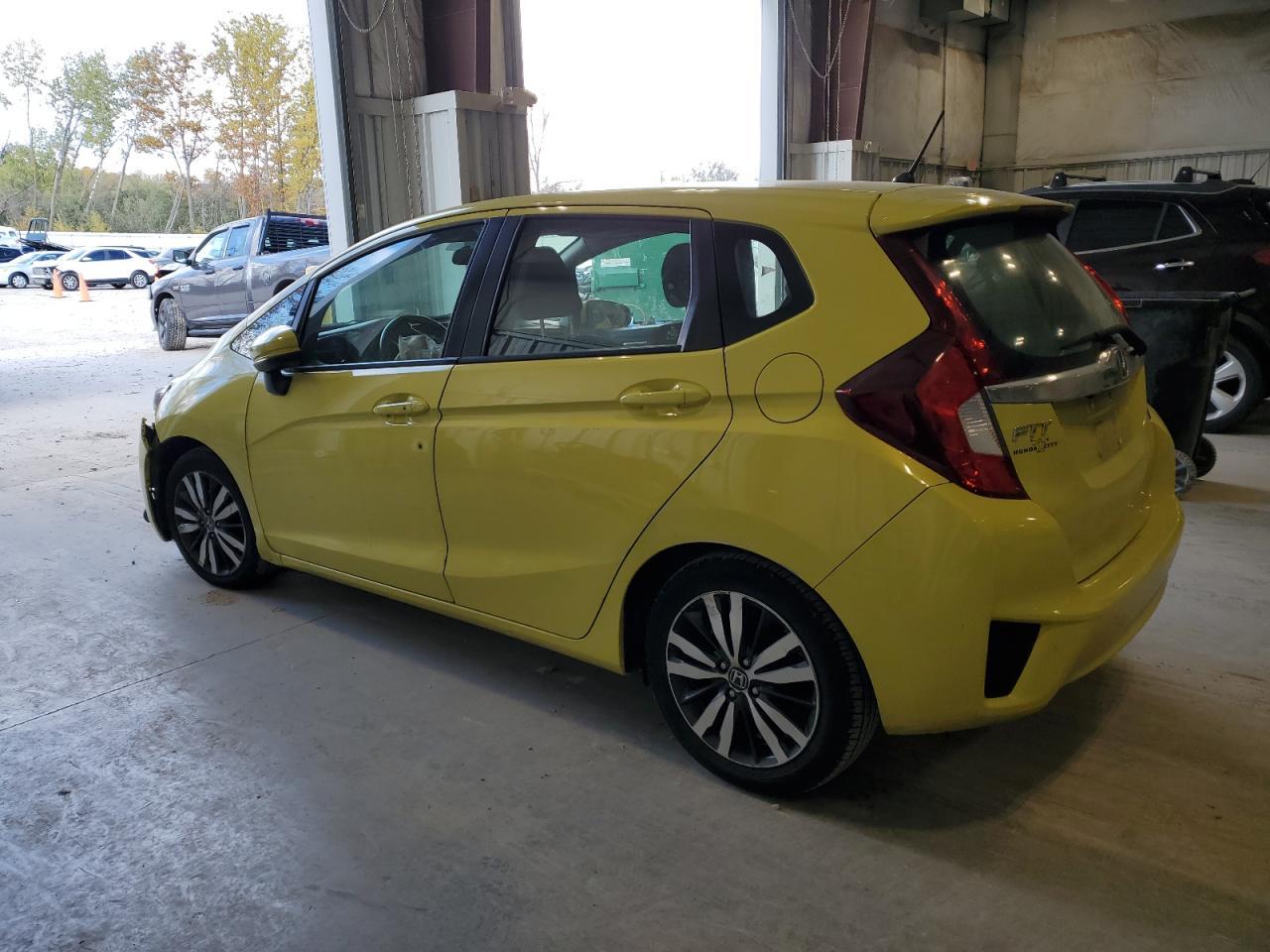2016 HONDA FIT