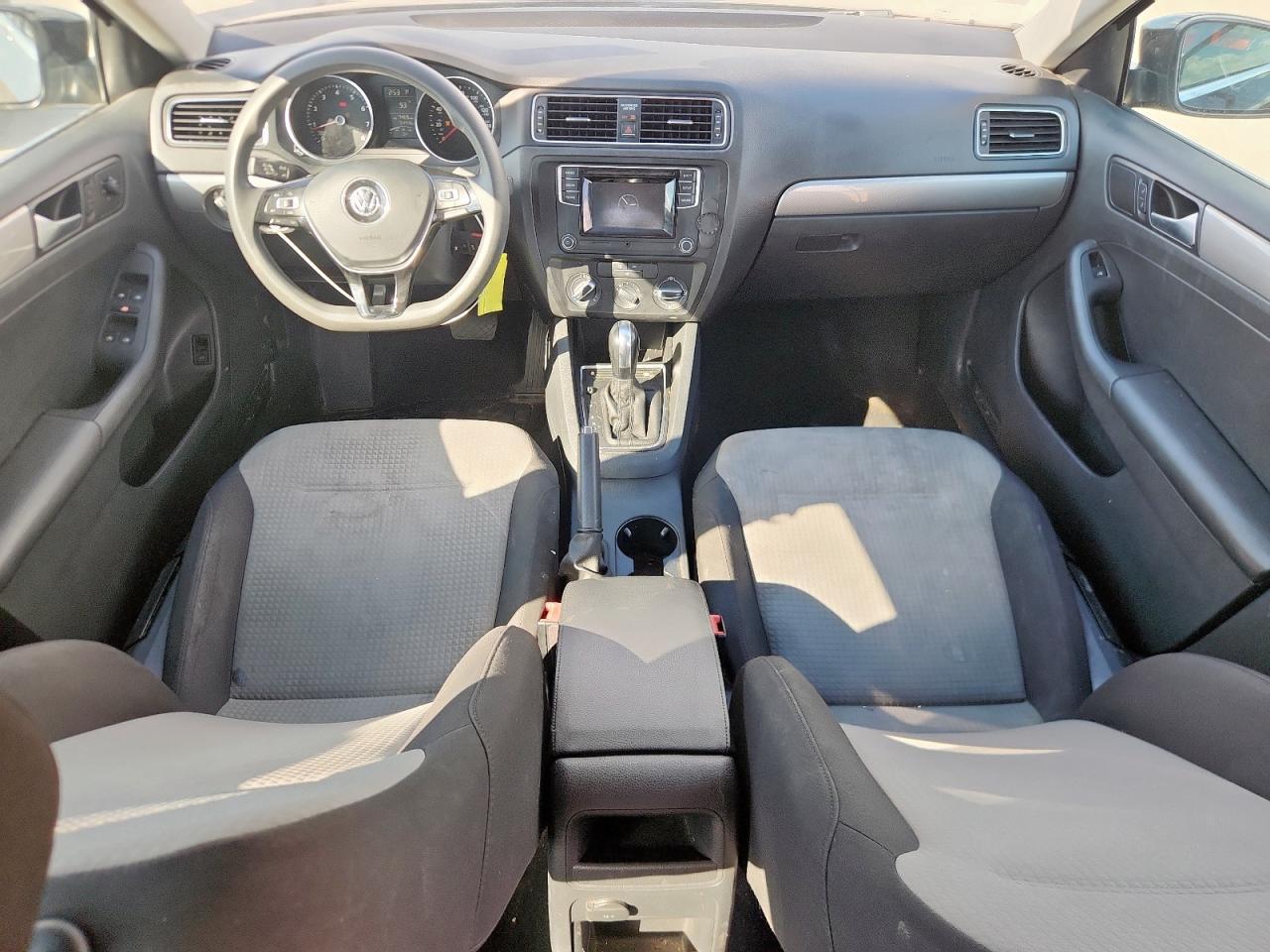 2017 VOLKSWAGEN JETTA