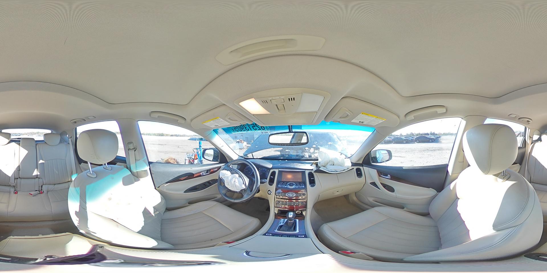 2016 INFINITI QX50