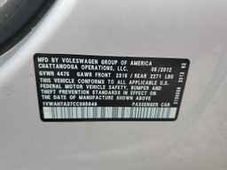 2012 VOLKSWAGEN Passat