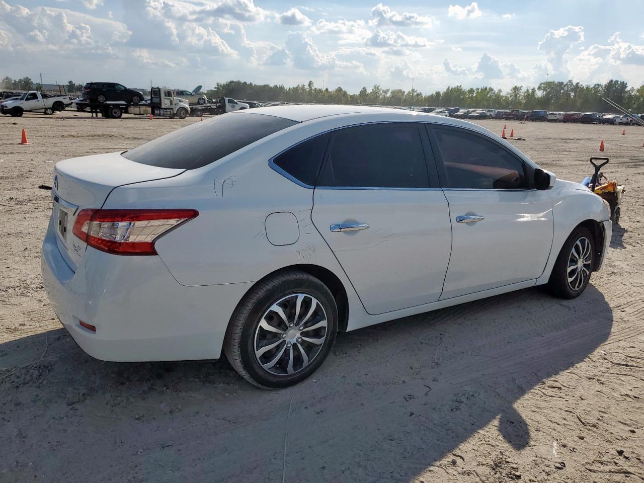 2015 NISSAN SENTRA