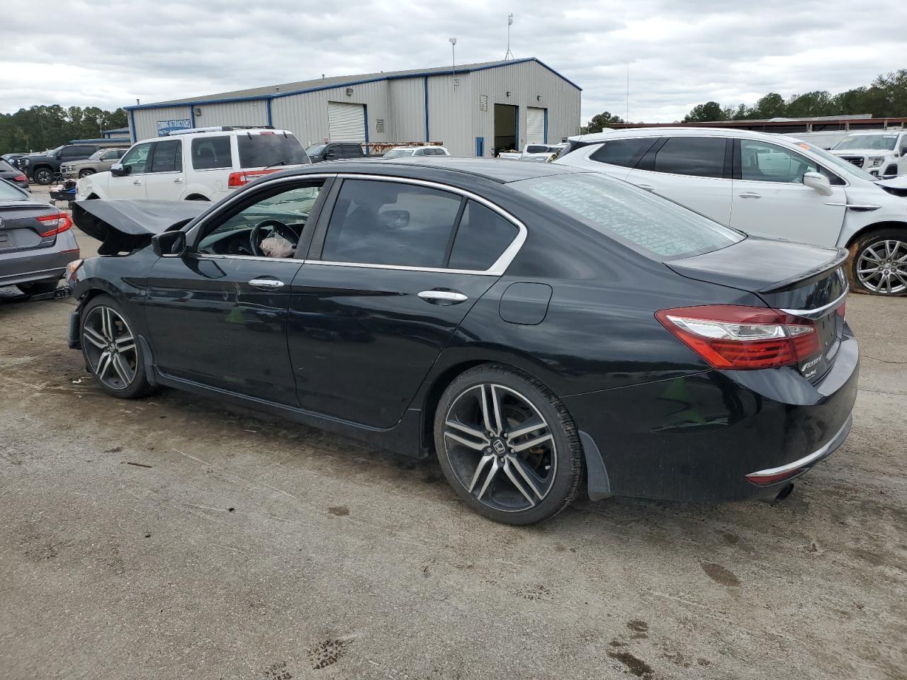 2017 HONDA ACCORD